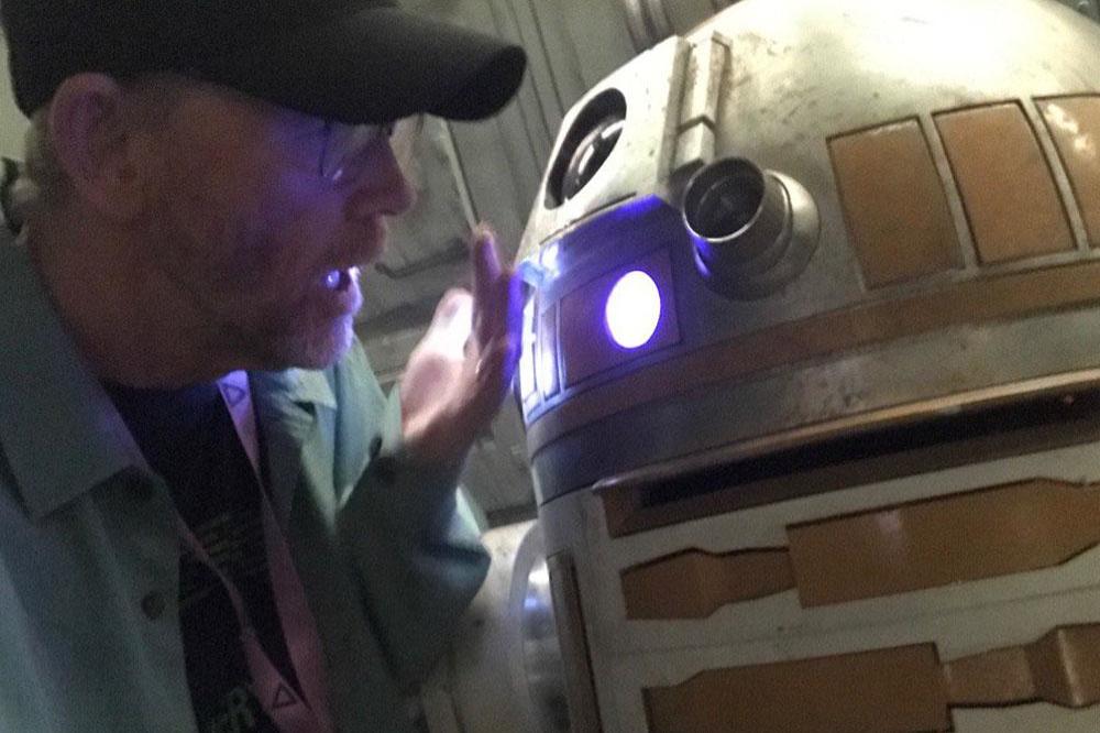 Ron Howard and new R2 (c) Twitter