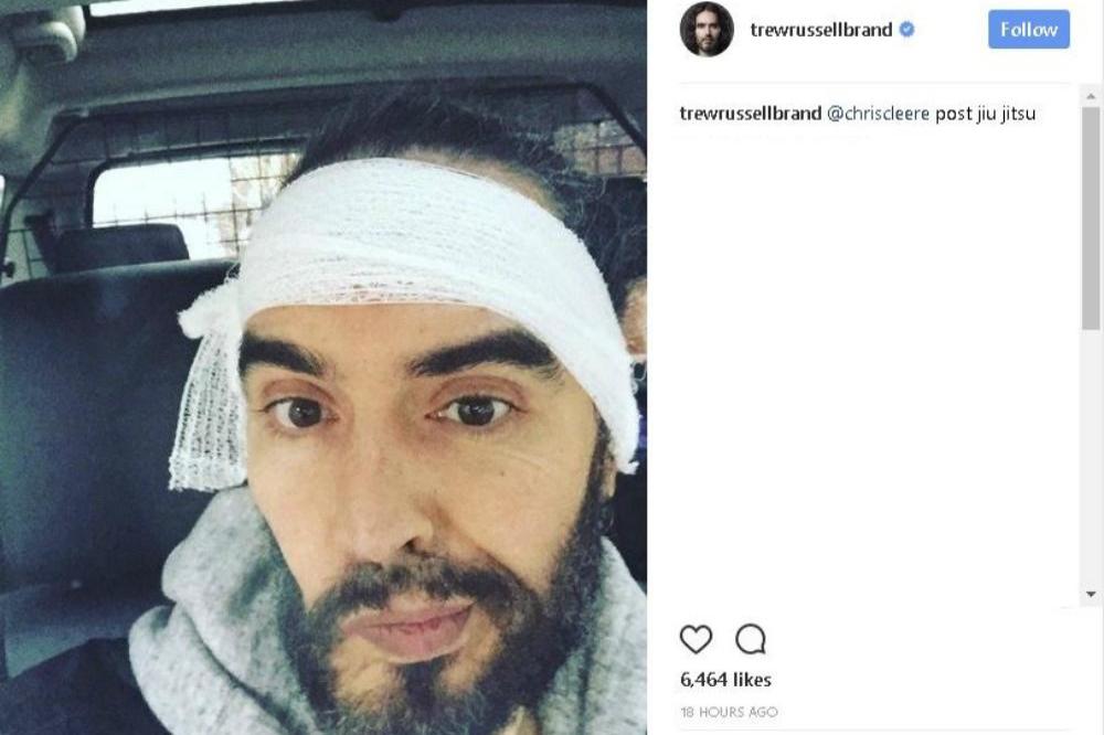 Russell Brand's white headdress (c) Russell Brand/Instagram 