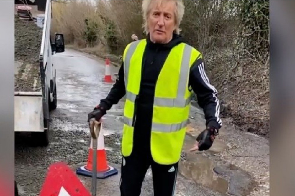 Sir Rod Stewart has been fixing potholes (c) Instagram