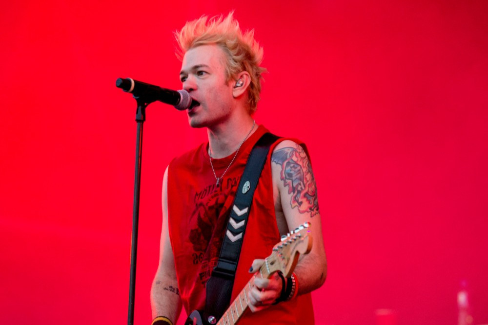 Deryck Whibley is looking forward to the next chapter of his career