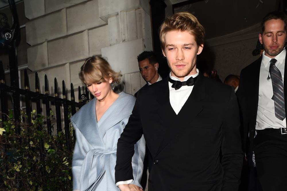 Taylor Swift To Buy 36m London Home