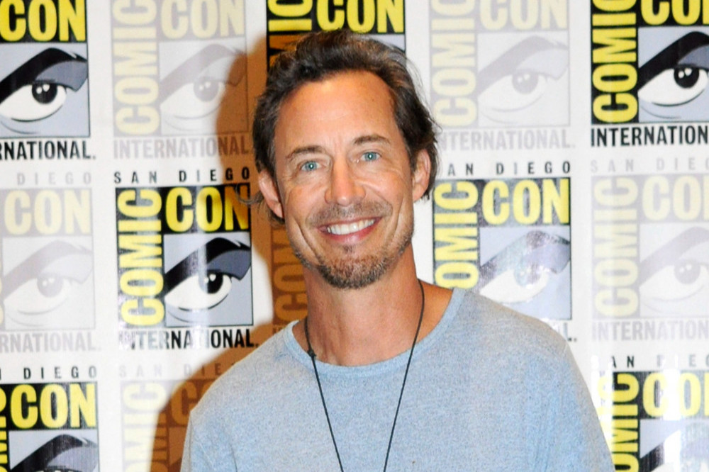 Tom Cavanagh enjoyed working with Bruce Willis