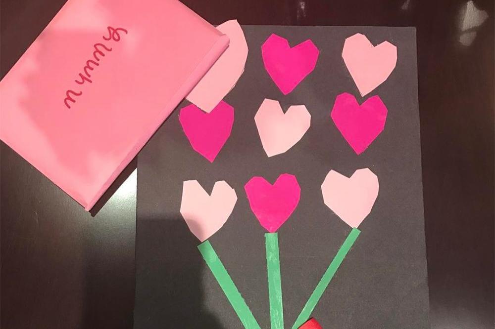 Victoria Beckham's Valentine's Day card from Harper (c) Instagram