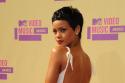 Rihanna shows off her toned back