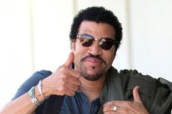 Lionel Richie Wants To Get Back Out On Tour