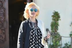 Gwen Stefani Thinks Her Love Life Has Always Been 'Tragic'