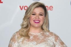 Kelly Clarkson contemplated suicide over weight