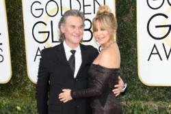 Kurt Russell and Goldie Hawn caught having sex by police on their first date