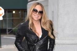 Mariah Carey and James Packer discussing relationship