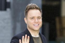 Olly Murs Compares Himself to Robbie Williams