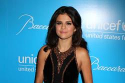 Selena Gomez Plans to Spend Christmas Sleeping