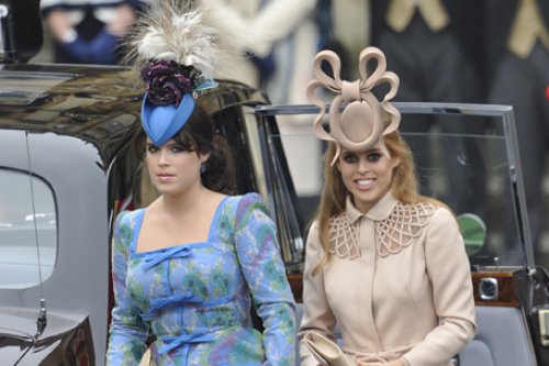 'Ugly sisters' Princesses Beatrice and Eugenie