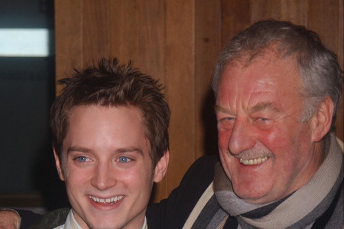 Elijah Wood has paid tribute to Bernard Hill following his passing at the weekend