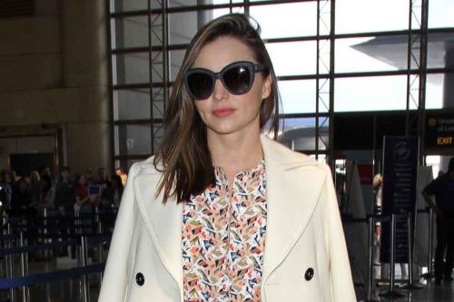 Miranda Kerr keeps it stylish while heading out of The Carlyle Hotel in New  York City-010523_6