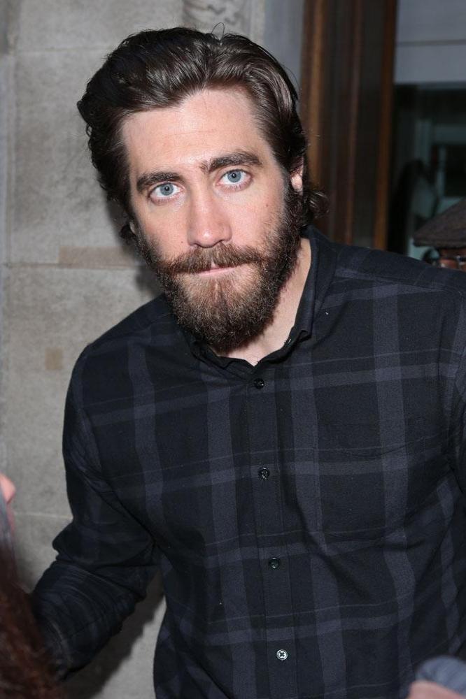 Jake Gyllenhaal 2013 dating