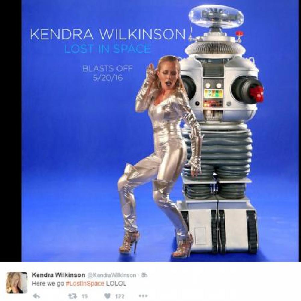 Kendra Wilkinson's Lost In Space
