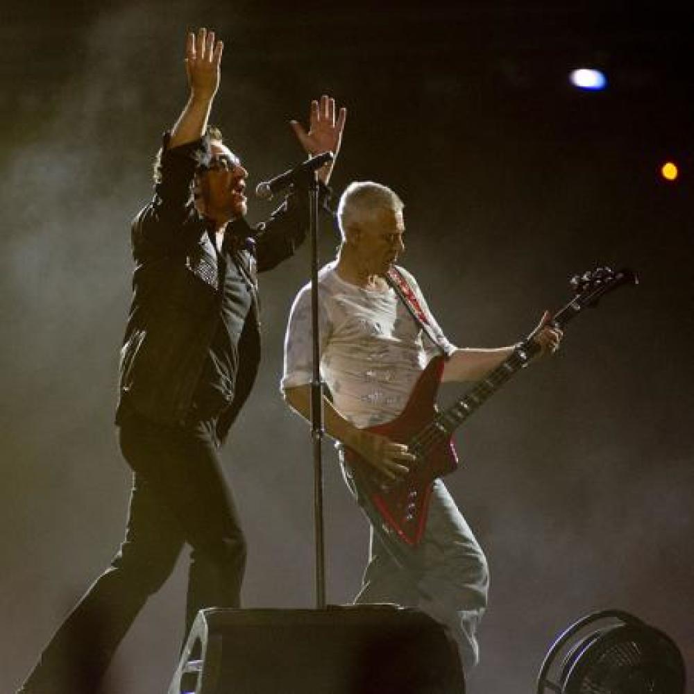 U2 performing