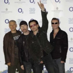 U2 loud for Spain