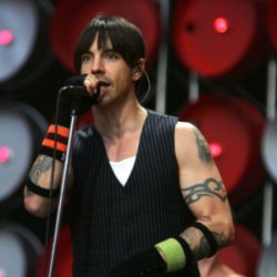 Red Hot Chili Peppers enjoy private feast before gig