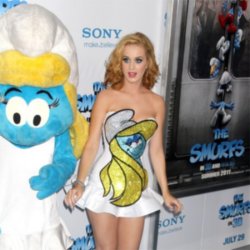 Katy Perry At The Smurf Premiere Rocking Her Decals!