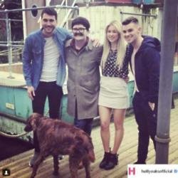 Alan Carr on set with Jacob Roberts, Amanda Clapham and Kieron Richardson (c) Hollyoaks/Instagram