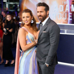 Blake Lively and Ryan Reynolds stunned at the premiere