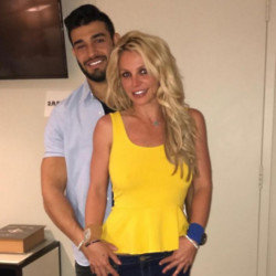 Britney Spears gushes over 'yummy man' Sam Asghari