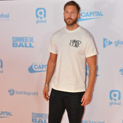 Calvin Harris has revealed the bizarre raw food he drinks to help with jet lag