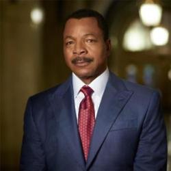 Carl Weathers in Chicago Justice