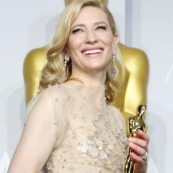 Cate Blanchett with her Oscar