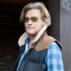 Daryl Hall has announced a pair of London shows