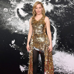 Elizabeth Banks is concerned about her mother's reaction to 'Cocaine Bear'