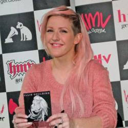 Ellie Goulding with her shaved hair