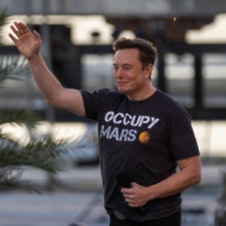 Elon Musk does not want to join a space flight to colonise Mars until he’s older as he fears there is a ‘non-trivial chance of dying’