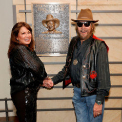 Hank Williams Jr's wife Mary Jane Thomas died after undergoing cosmetic surgery