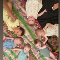 Hilary Duff's baby class (c) Instagram