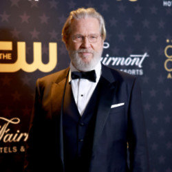 Jeff Bridges contracted COVID-19 while having cancer treatment