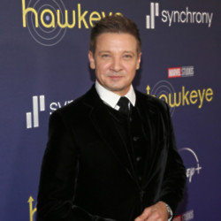 Jeremy Renner puts his daughter first