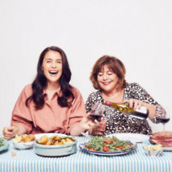Jessie and Lennie Ware Table Manners promo shot