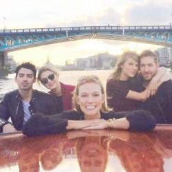Joe Jonas, Gigi Hadid, Karlie Kloss, Taylor Swift and Calvin Harris (c) Instagram