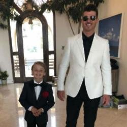 Julian and Robin Thicke (c) Instagram