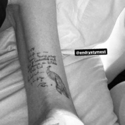 Kate Beckinsale has got a new tattoo that appears to be a tribute to her famous late dad