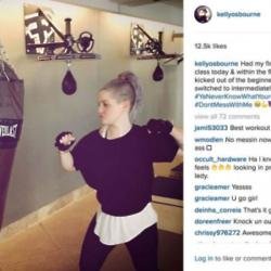 Kelly Osbourne takes her first kickboxing class 