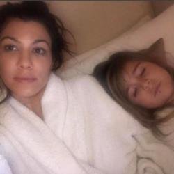 Kourtney Kardashian and Penelope Disick (c) Instagram