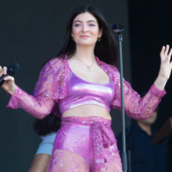 Lorde has delayed her homecoming shows