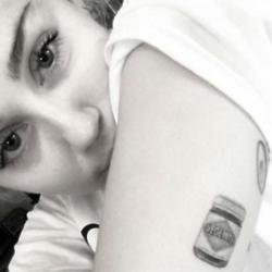 Miley Cyrus' new Vegemite tattoo (c) Instagram