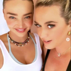 Miranda Kerr and Katy Perry (c) instagram.com/katyperry