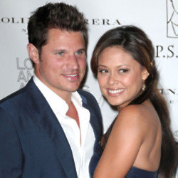 Nick and Vanessa Lachey used to look through each other's phones