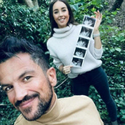 Peter and Emily Andre are expecting another baby (c) Instagram
