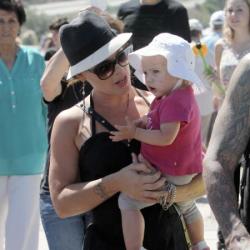 Pink with daughter Willow
